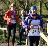 Course records set in Saddleworth Ten Res marathon